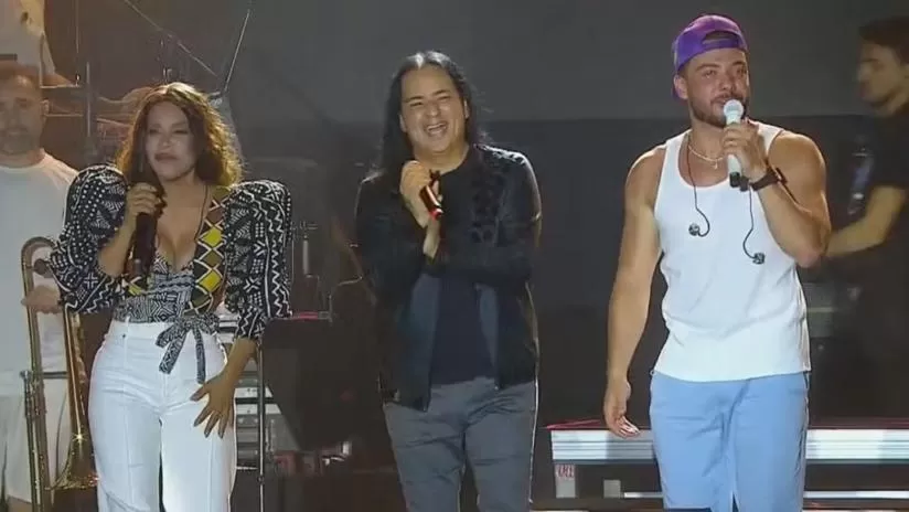 Safadão surpreende público ao receber Silvânia Aquino e Berg Rabelo no palco do Festival de Verão e anuncia gravação de DVD — Foto: Multishow